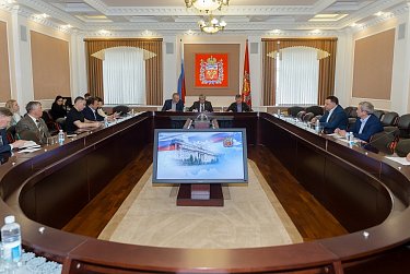 Губернатор отчитается перед законодателями